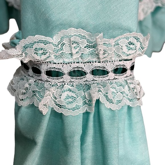 Voluminous aqua skirt - Picture 6 of 6